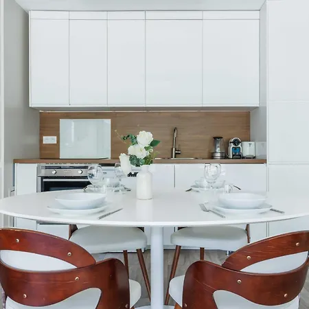 Appartamento Superbe 1bdr - 2p Porte Maillot Parigi