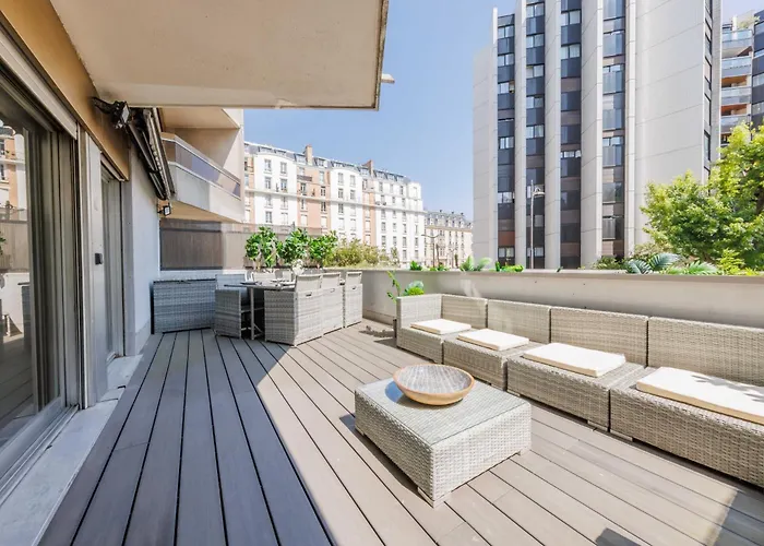 Superbe 1bdr - 2p Porte Maillot Parigi