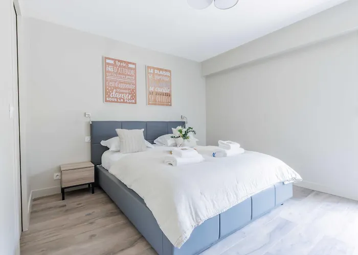 Superbe 1bdr - 2p Porte Maillot Appartamento Parigi