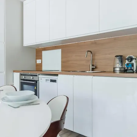 Superbe 1bdr - 2p Porte Maillot